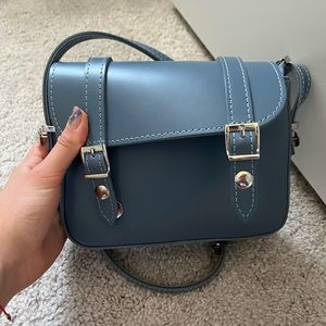 Crossbody purse